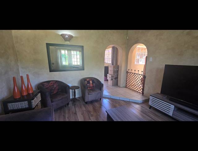 3 BEDROOM FREESTANDING FOR SALE IN CAPRICORN
